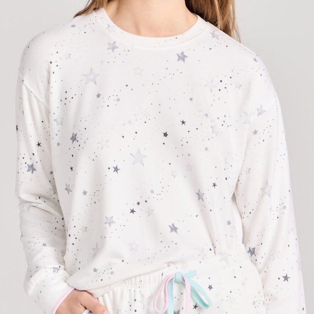 NWT P.J. SALVAGE Crewneck Long Sleeve Pajama Lounge Top Ivory & Gray Sta…